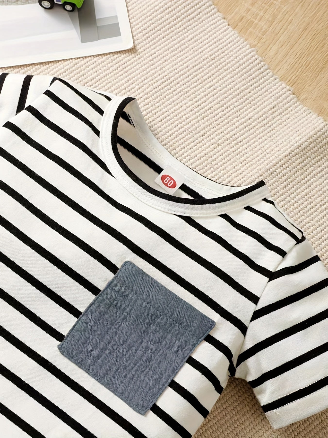 2pcs Little Boy Casual Striped Tees & Shorts Set Summer Kids Clothes