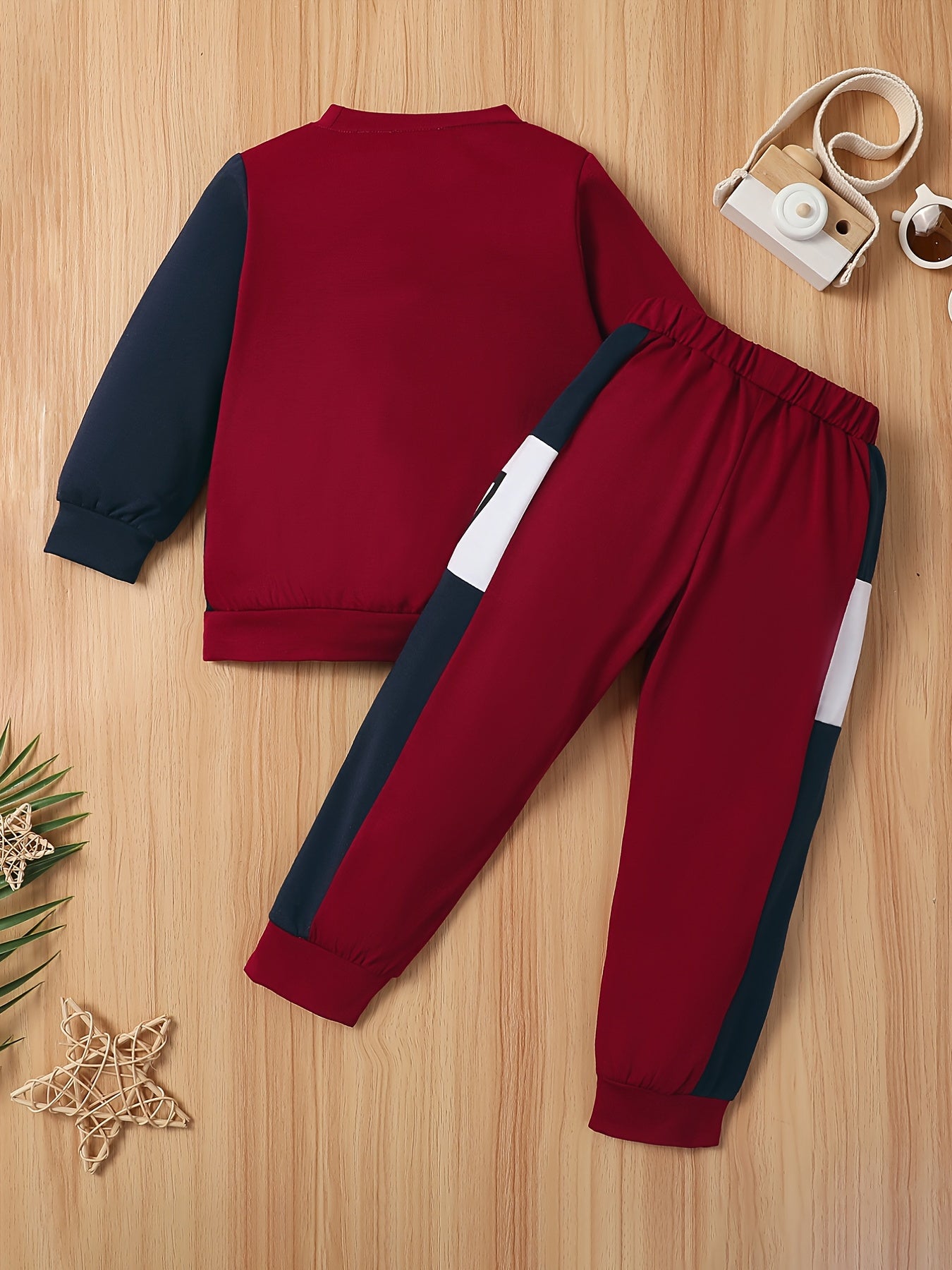 Boys Pullover Sweatshirt & Jogger Pants Set