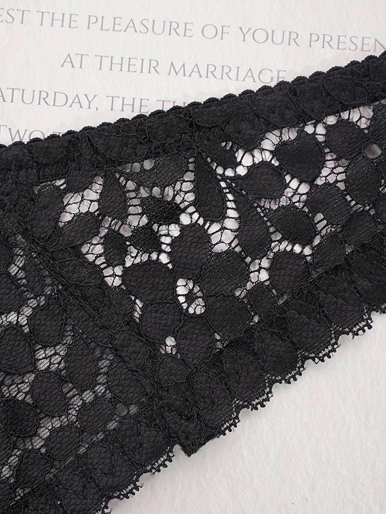 Lace Push Up Bra Cut Out - Comfortable & Breathable