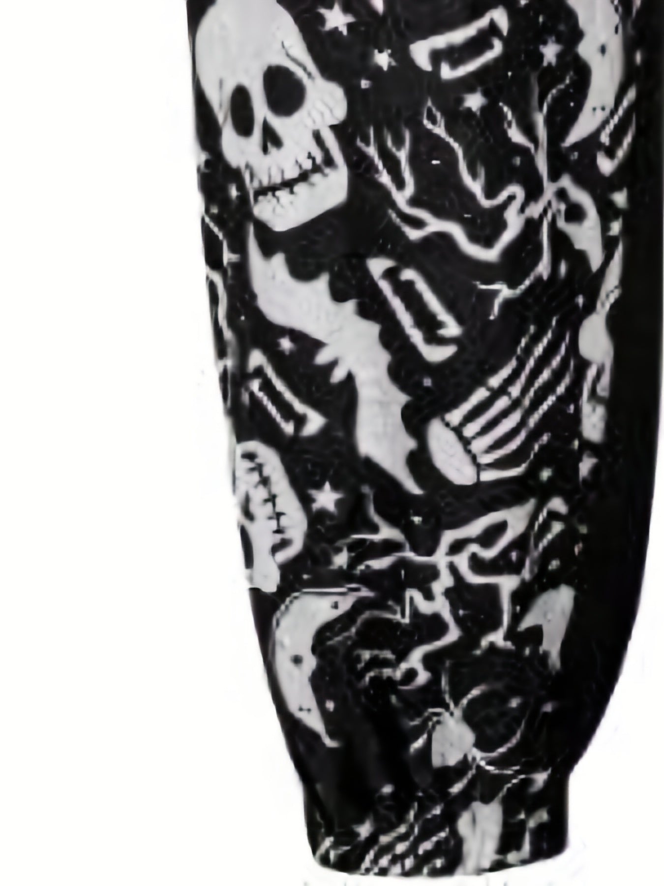 Women's Plus Skull Print Tapered Leg Pants