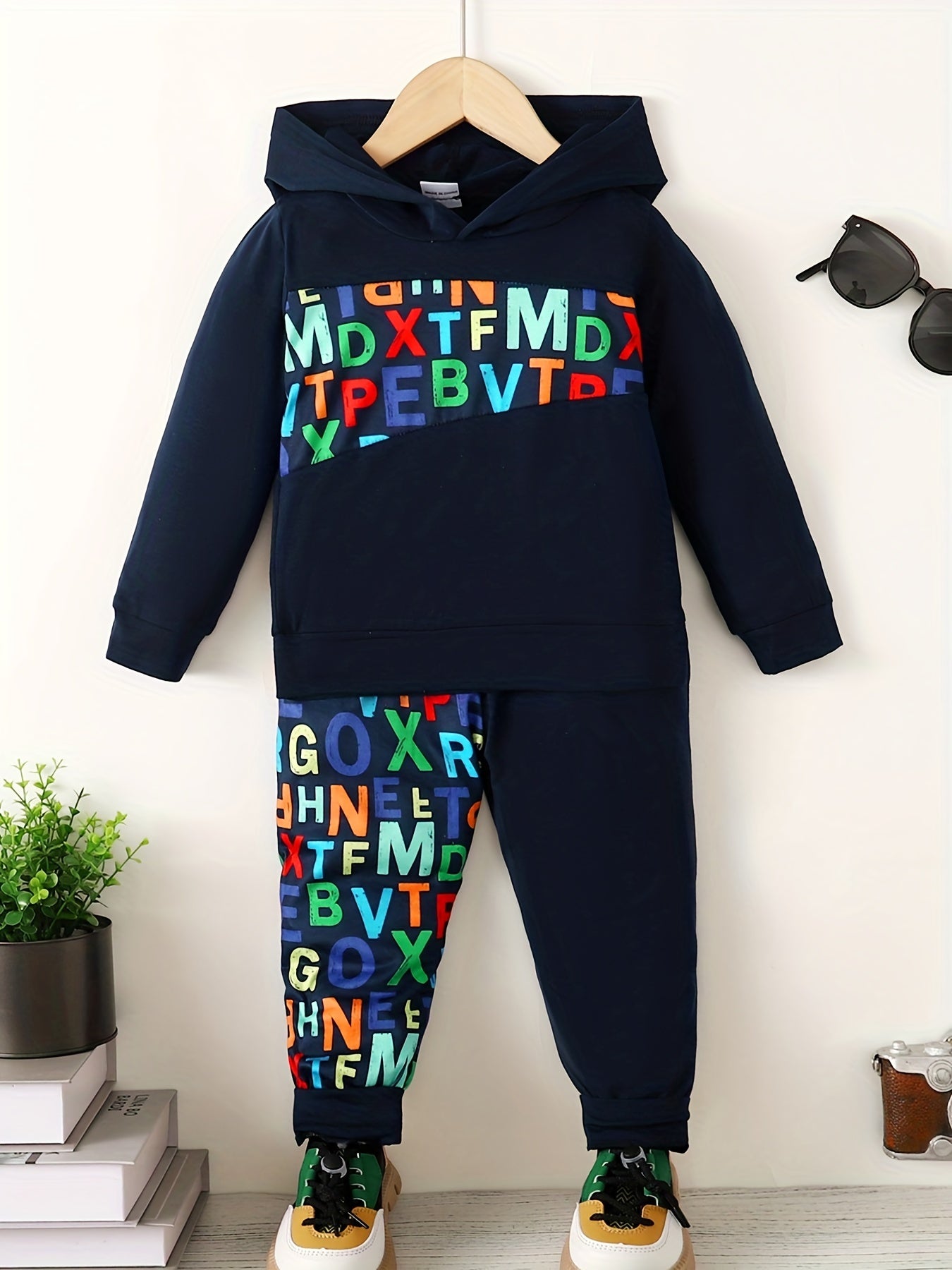 Alphabets Pattern Toddler Boy's 2pcs Hoodie & Sweatpants Set
