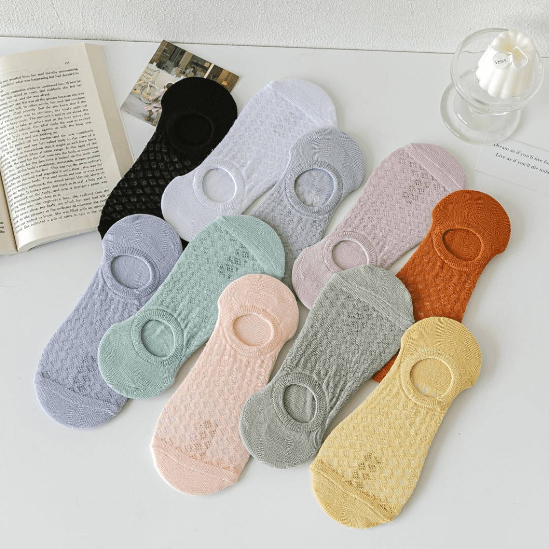 10 Pairs Women's No Show Socks Soft & Lightweight Low Cut Ankle Stockings