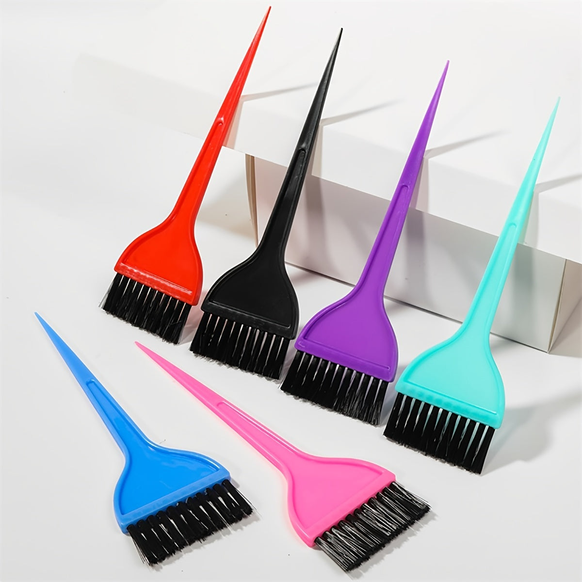 Professional Hair Dyeing Brush for Salon and Home Use