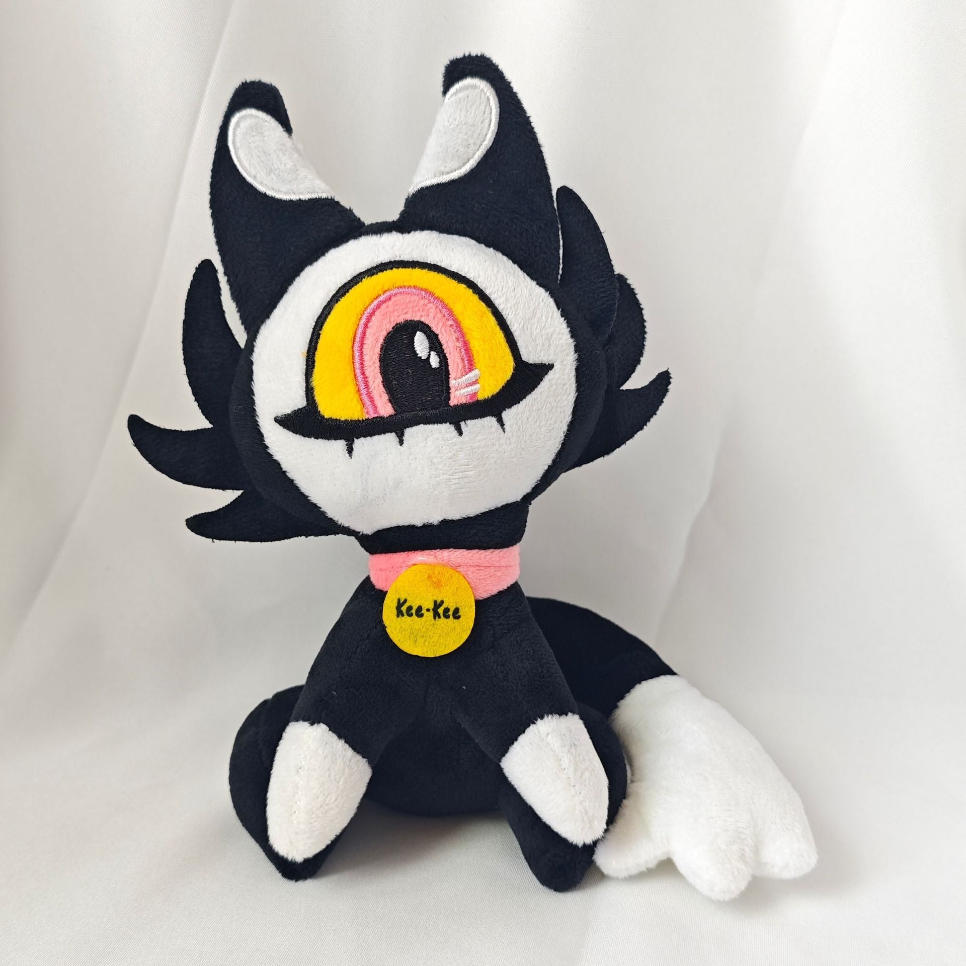Chibi Hotel Evil Plush Toys Glowing Eyes Stuffed Animals Mixed Colors