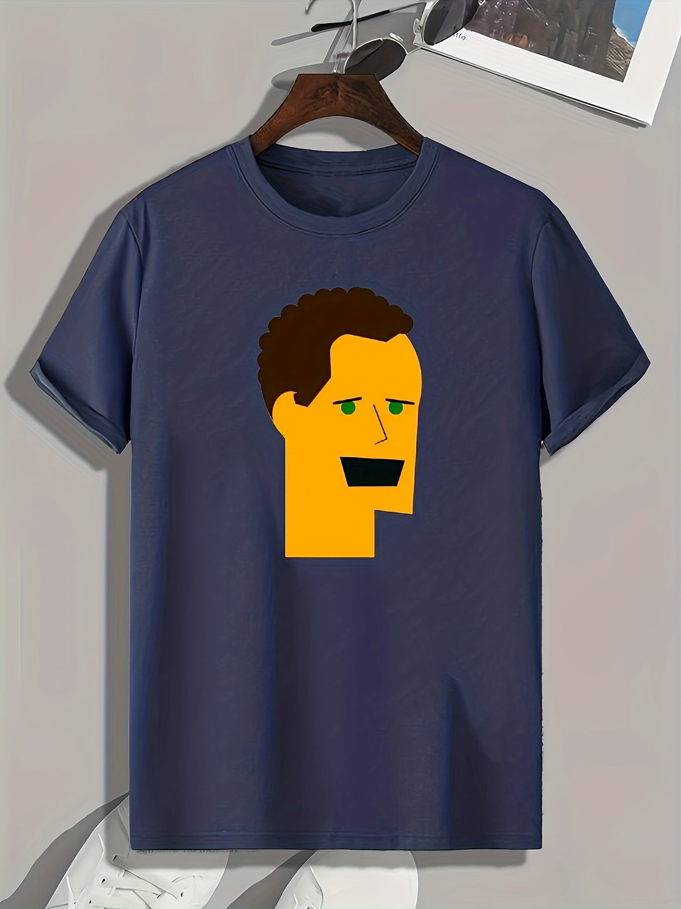 Portrait Pattern Men's Sports T-Shirt