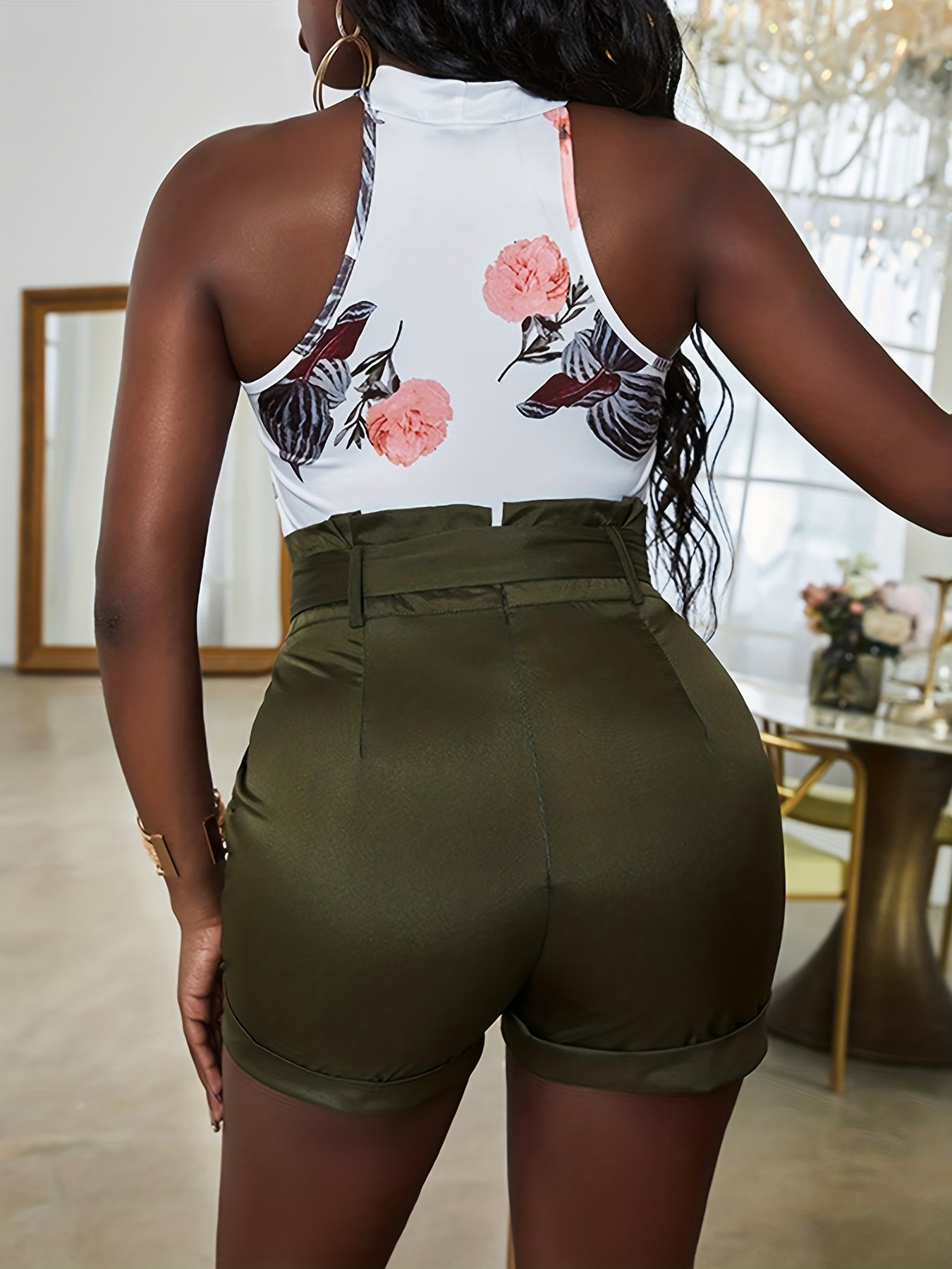 Floral Print Tank Top & Shorts Set with Belt Outfit