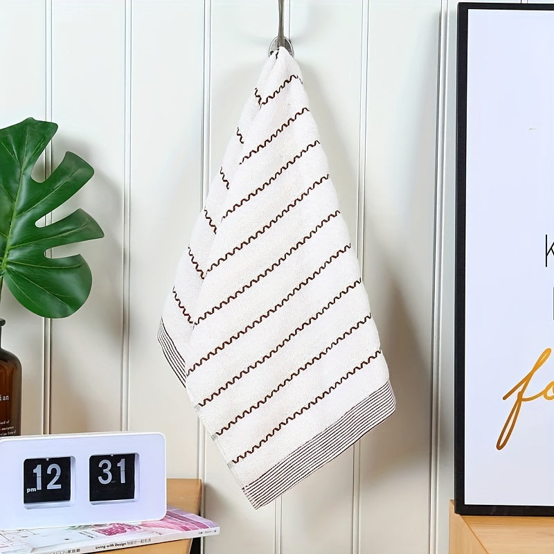 Wavy Striped Pattern Hand Towel Coral Fleece Soft Face Towel