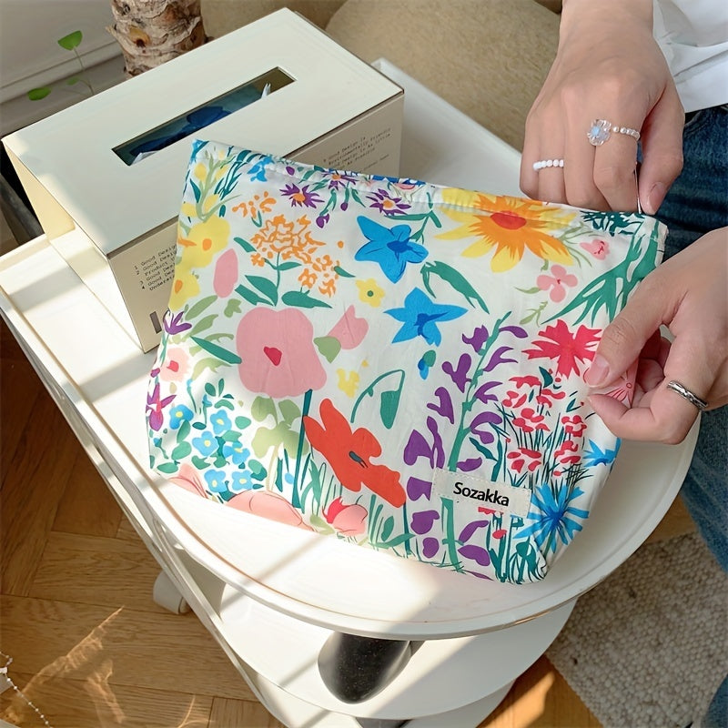 Floral Makeup Bag With Zipper Cosmetic Bags Flower Pattern Travel Pouch