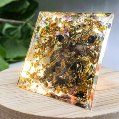 Orgone Pyramid with Crystals Energy Generator for Positive Energy