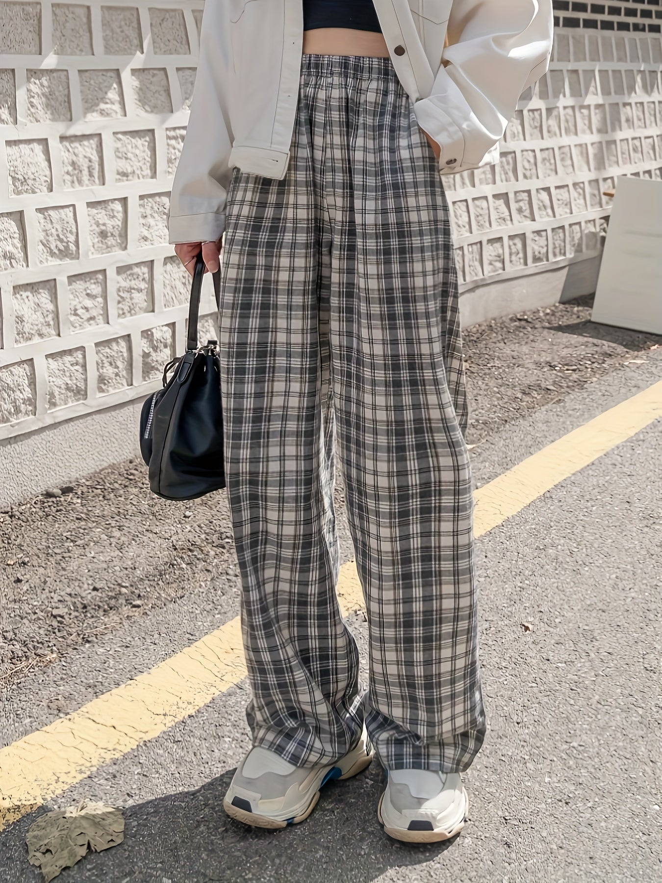 Women's Plus Plaid Wide Leg Trousers With Pockets