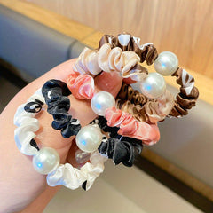 5pcs Floral Faux Pearl Fabric Scrunchie Hair Tie Girls Hair Rope Head Decoration