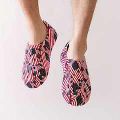Men's Star & Stripe Print Hollow Out Closed Toe Clog Beach Sandals