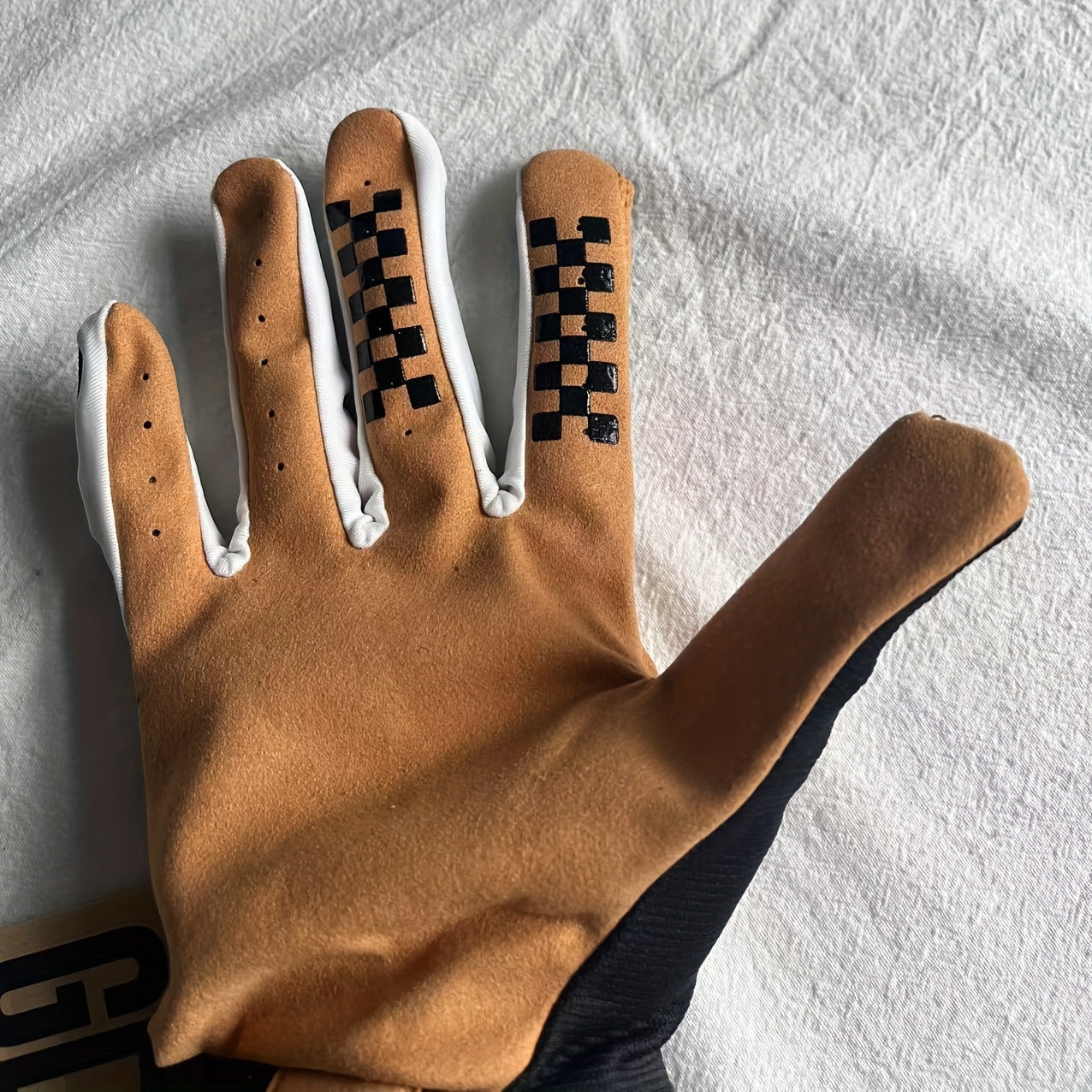 Full Finger Breathable Motorcycle Gloves Wear Resistant