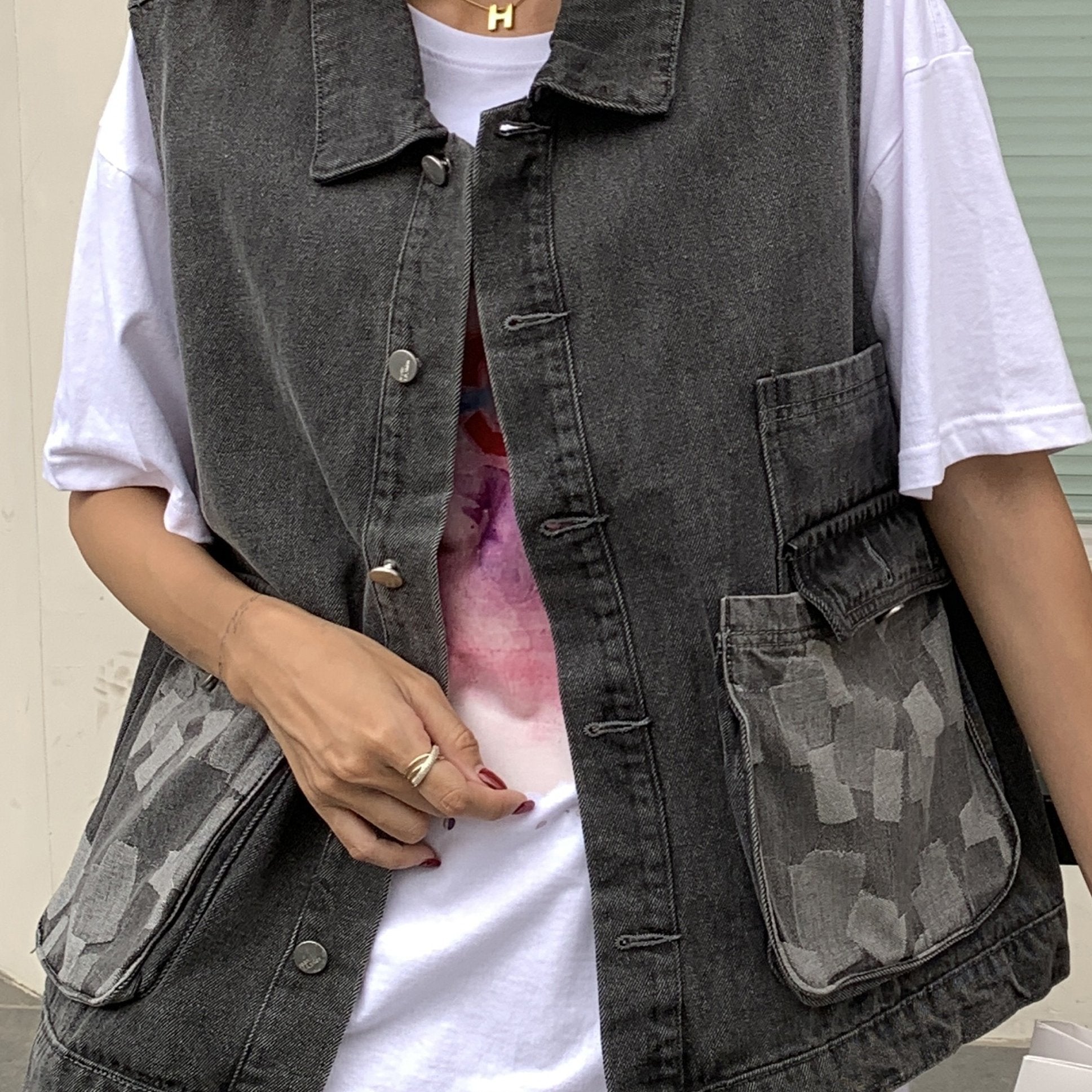  Colorblock Button-Up Denim Jacket