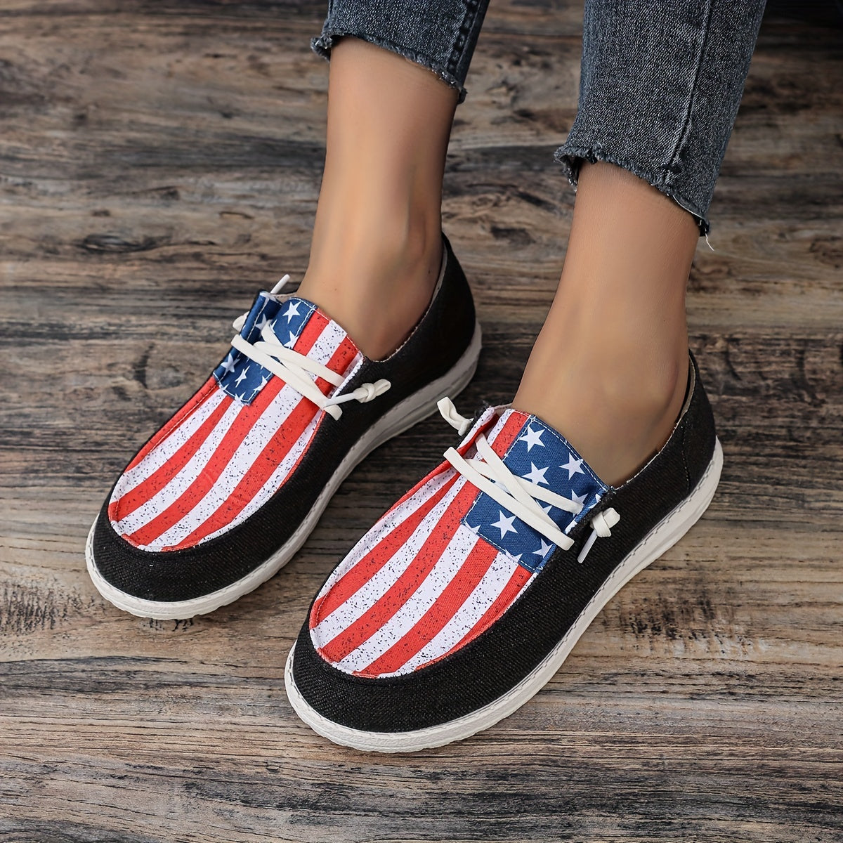 Women's Flag Print Canvas Shoes Lightweight Low Top Sneakers