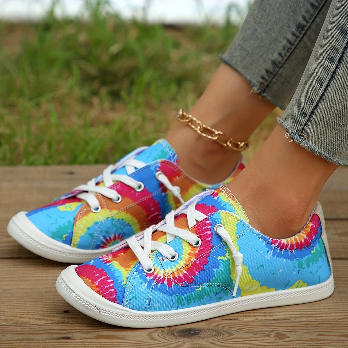 Women's Tie Dye Canvas Sneakers Low Top Flat Shoes