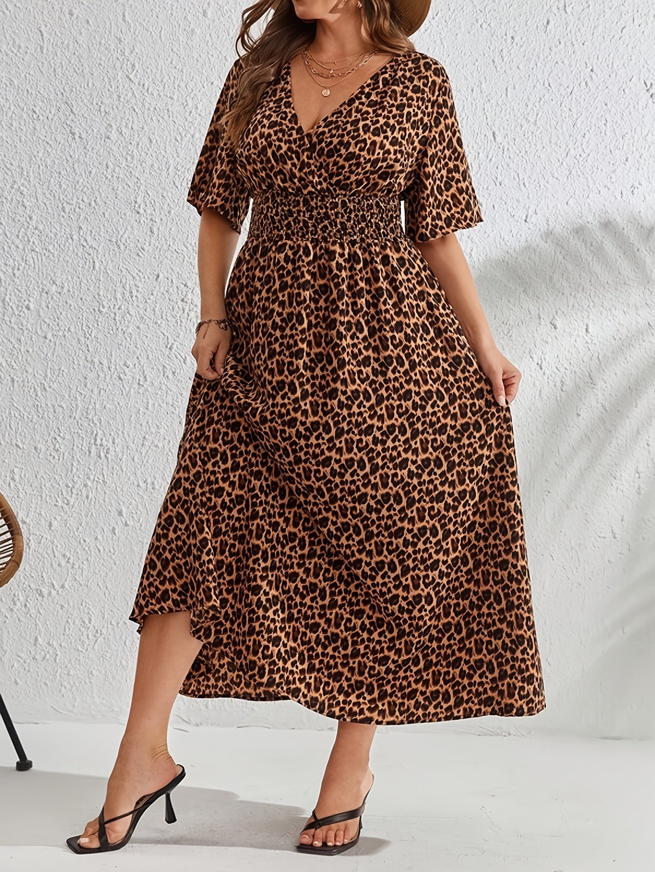  Women's Leopard Print Wrap Dress with V Neck