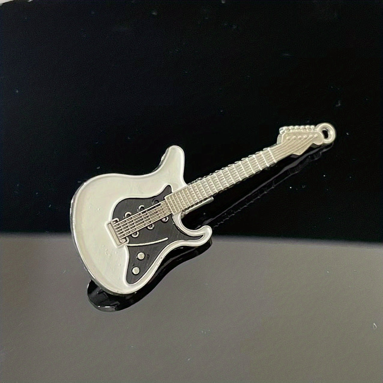 Mini Guitar Funny Hair Clip Rock Punk Duck Bill Clip Hair Accessories