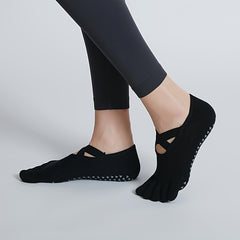 Criss Cross Anti Slip Yoga Socks 5 Toes Towel Bottom