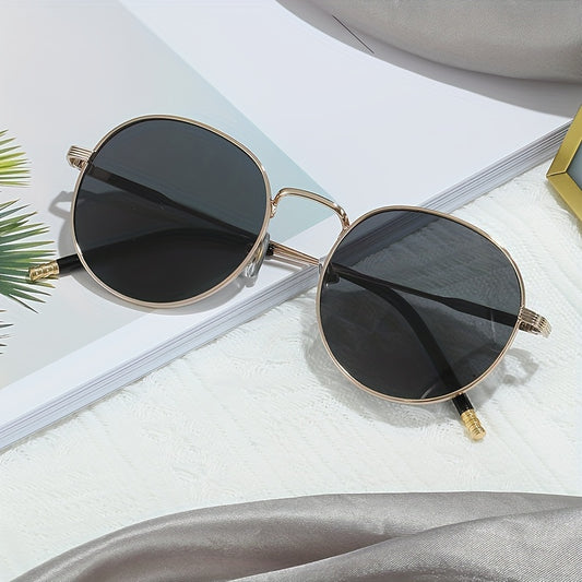 Men's UV Protection Sunglasses for Travel with Case
