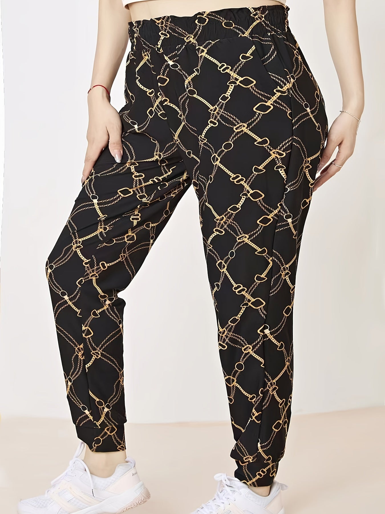  Abstract Figure Print Fitness Trousers