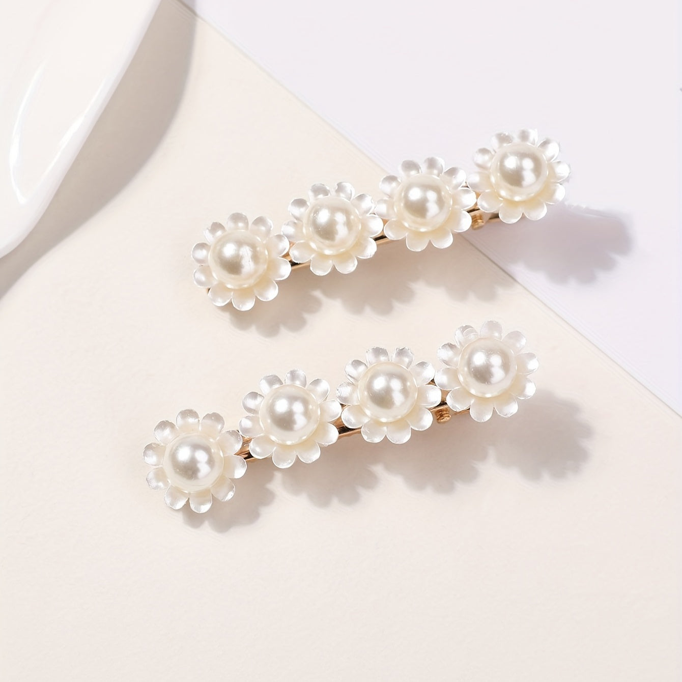 Faux Pearl Flower Hair Clip Duck Billed Clip