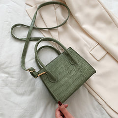 Crocodile Print PU Leather Crossbody Chain Shoulder Bag