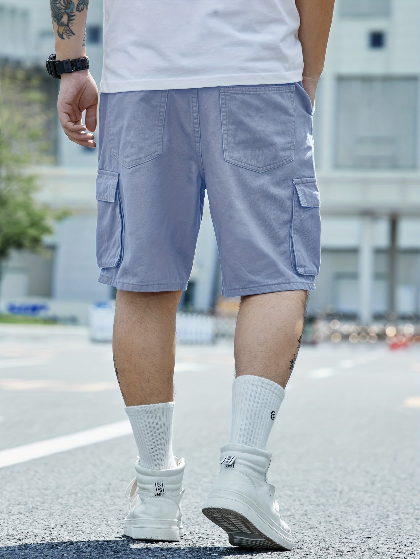 Men's Classic Cargo Denim Shorts