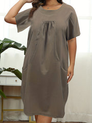  Solid Short Sleeve Round Neck Ruched Dress