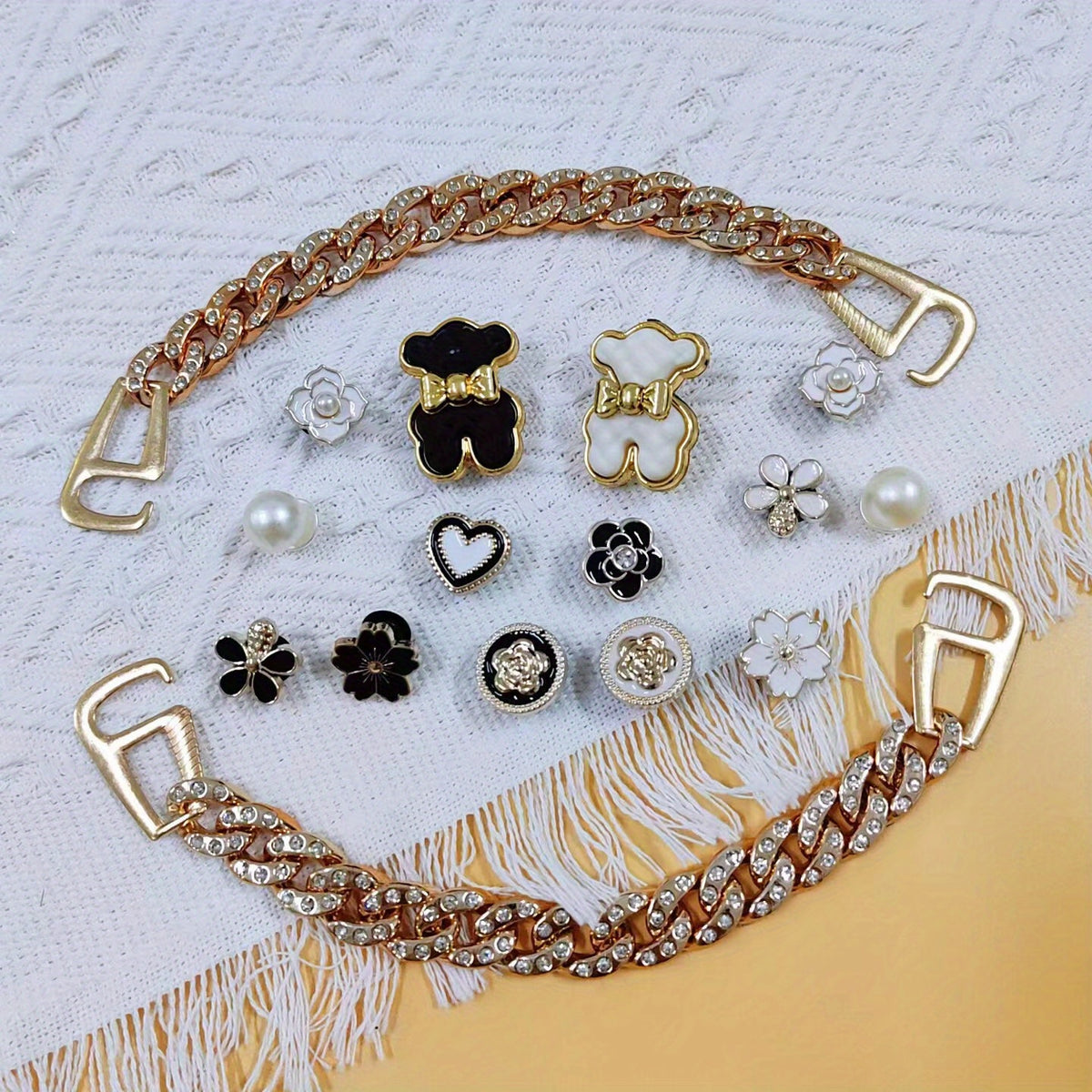 16pcs Shoe Accessories Set for Crocs with Hearts, Flowers, Pearls, and More