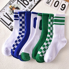 Men's Checkered Crew Socks Casual Unisex Outdoor Wear All Seasons