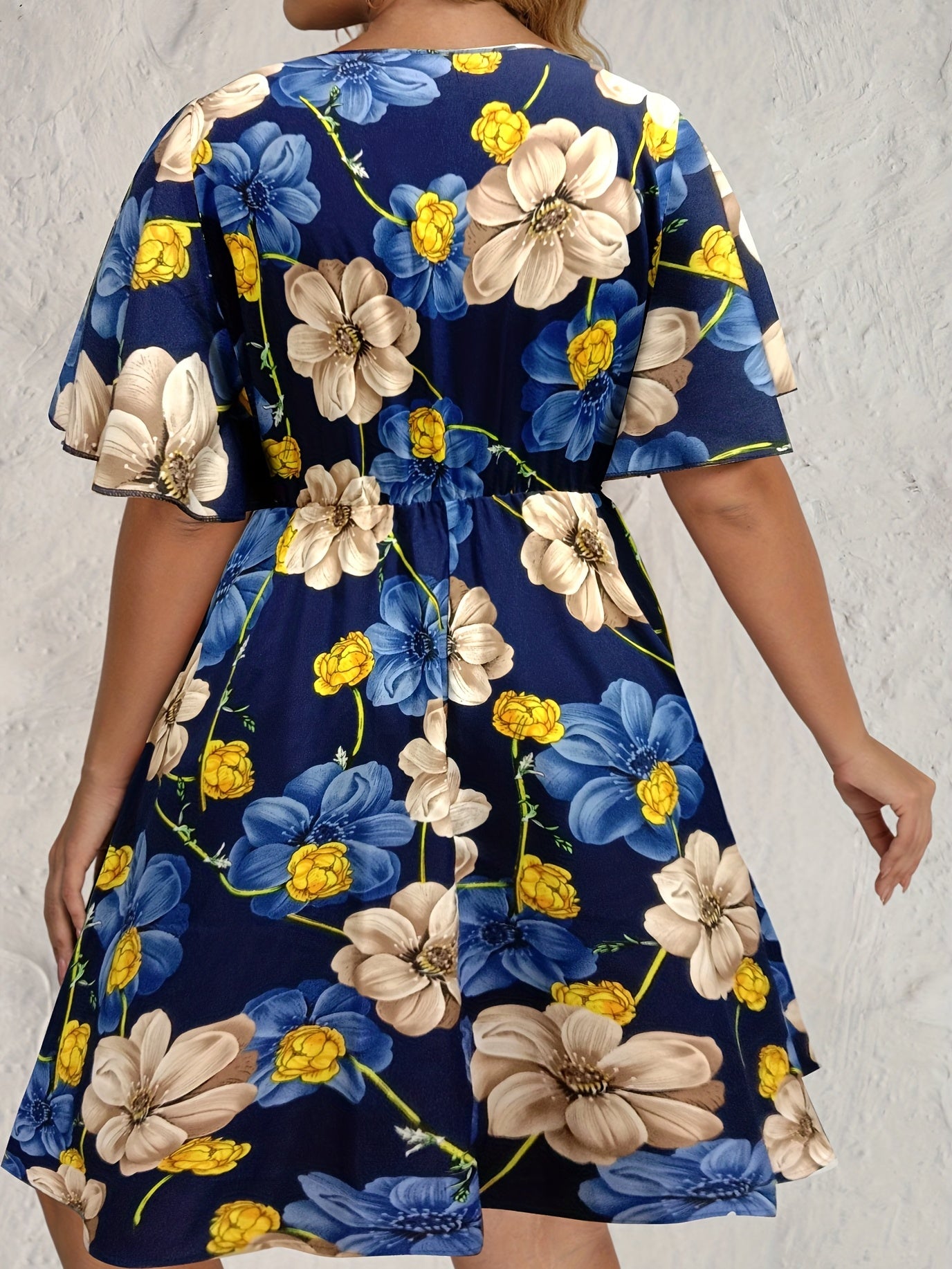 Floral Print V Neck Knee Length Dress