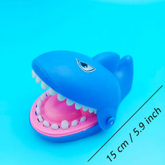Shark Teeth Biting Finger Prank Toy for Party Games - Pink