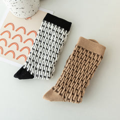 2pairs Women's Mid Tube Socks Set, Textured Design