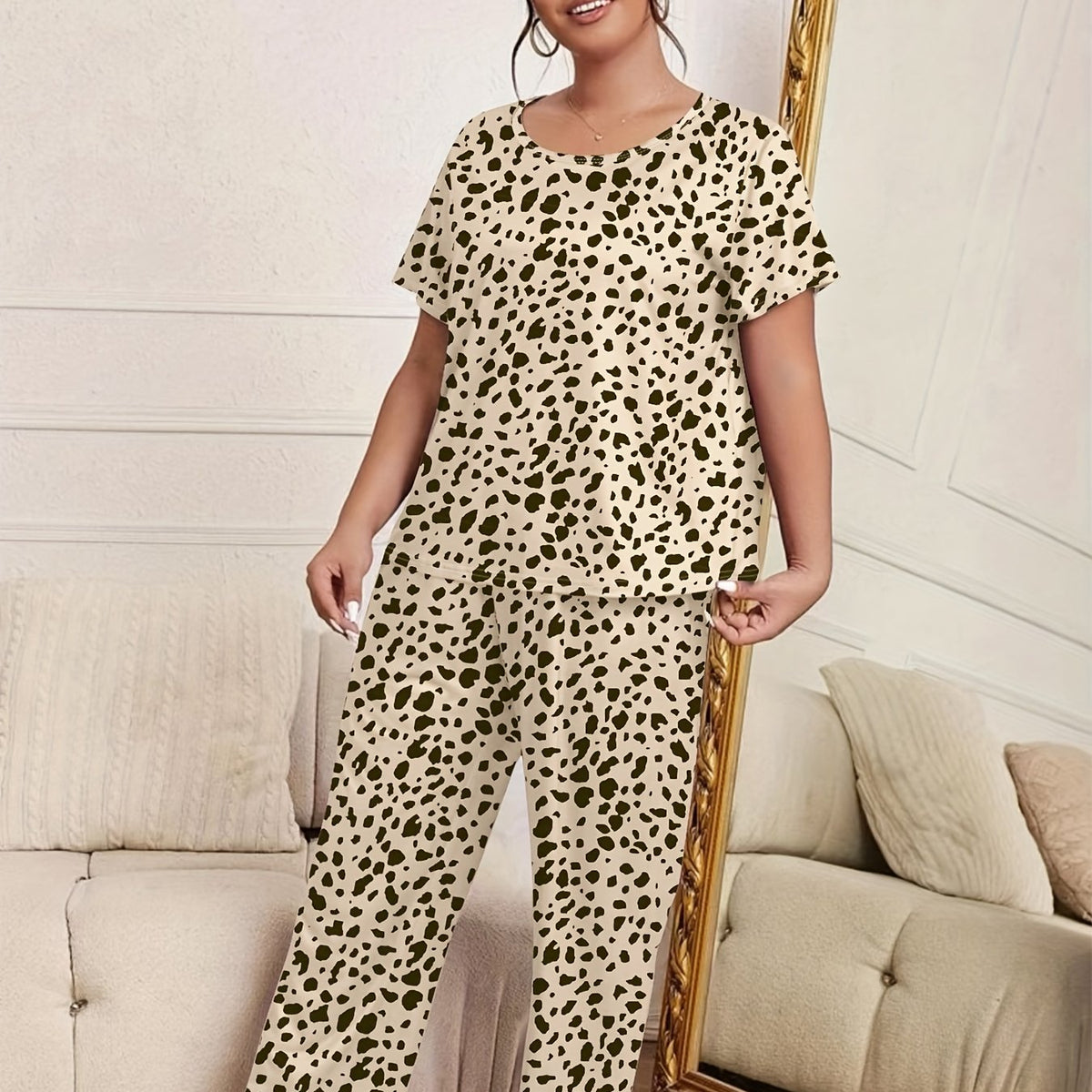  Leopard Print Pajama Set Short Sleeve Tee & Pants Lounge Set