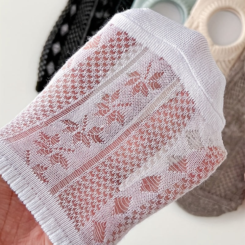 Kids Boat Socks: 5 Pairs Argyle or 6 Pairs Maple Leaf Style