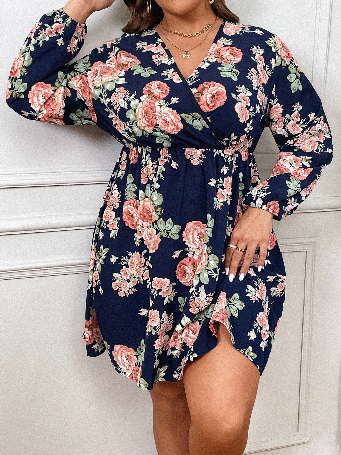  Rose Print Lantern Sleeve Mini Dress