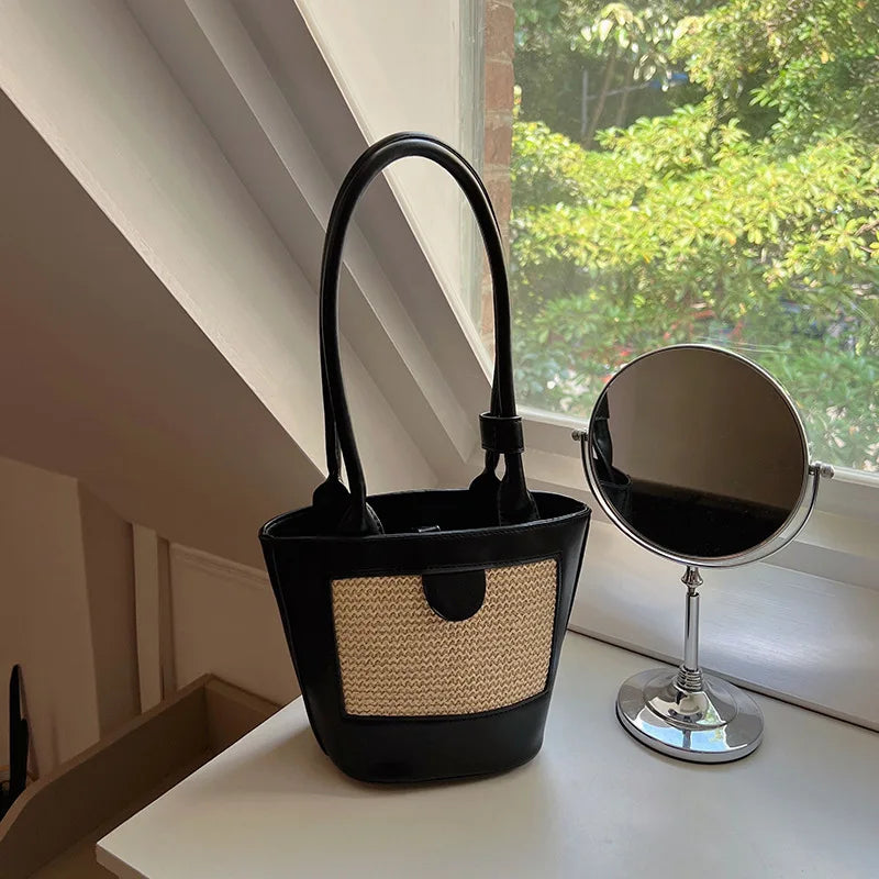 Niche Straw Bucket Bag Female Portable Retro Handbag