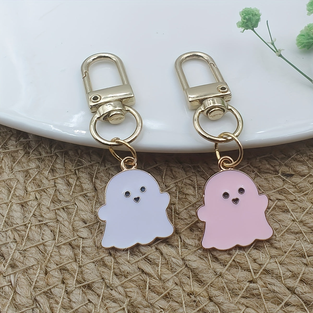 Halloween Ghost Little Ghost Keychain Golden Door Buckle Men's Car Key Ring