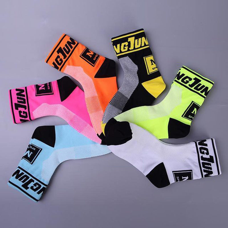 Adults Breathable Sports Ankle Socks for Outdoor Activities