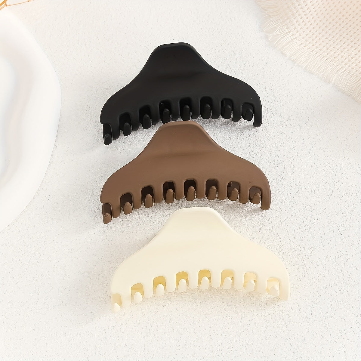 3pcs Frosted Hair Claw Nonslip Ponytail Holder Hair Clip