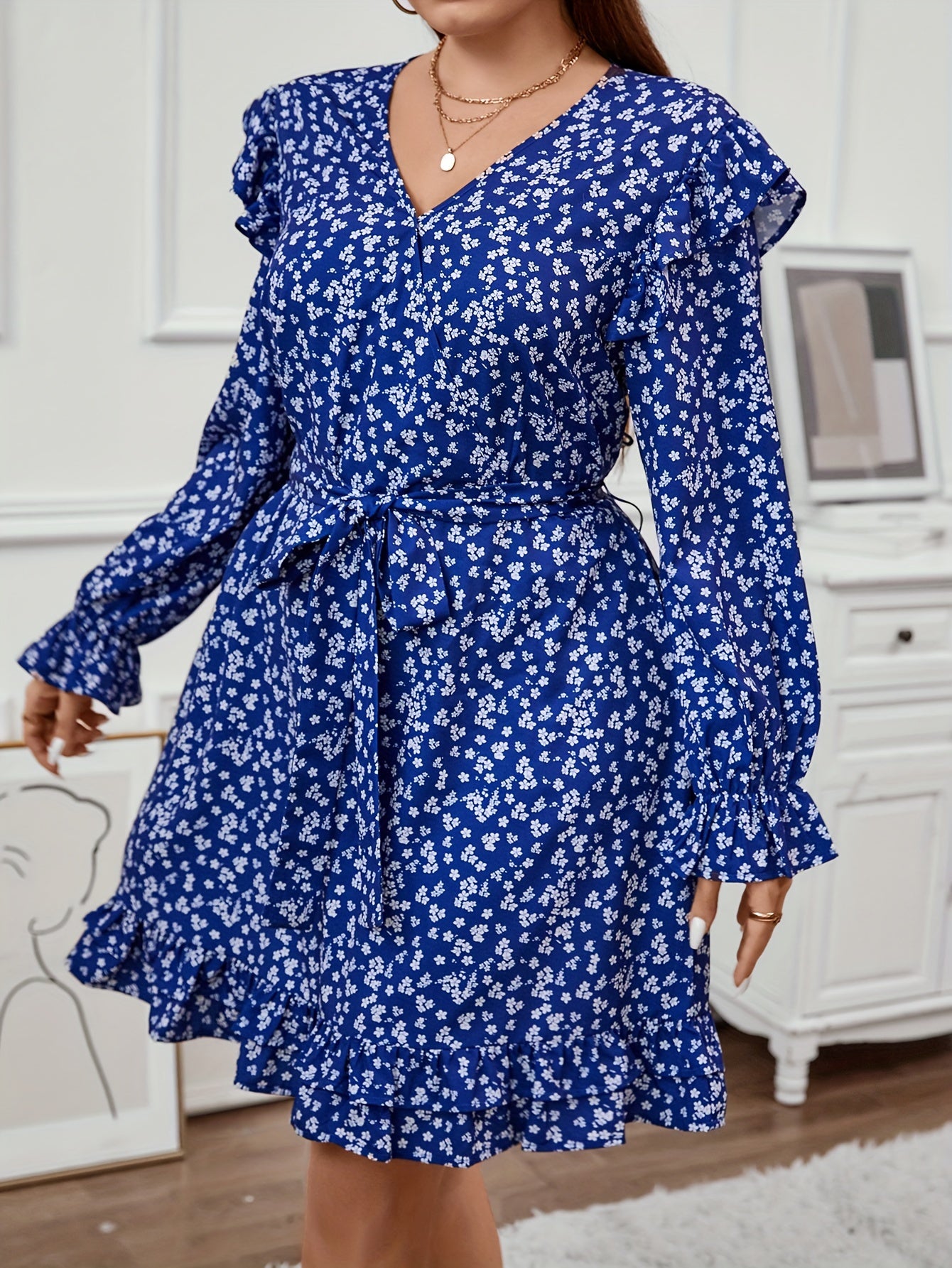  Ditsy Floral Print Long Sleeve V Neck Ruffle T