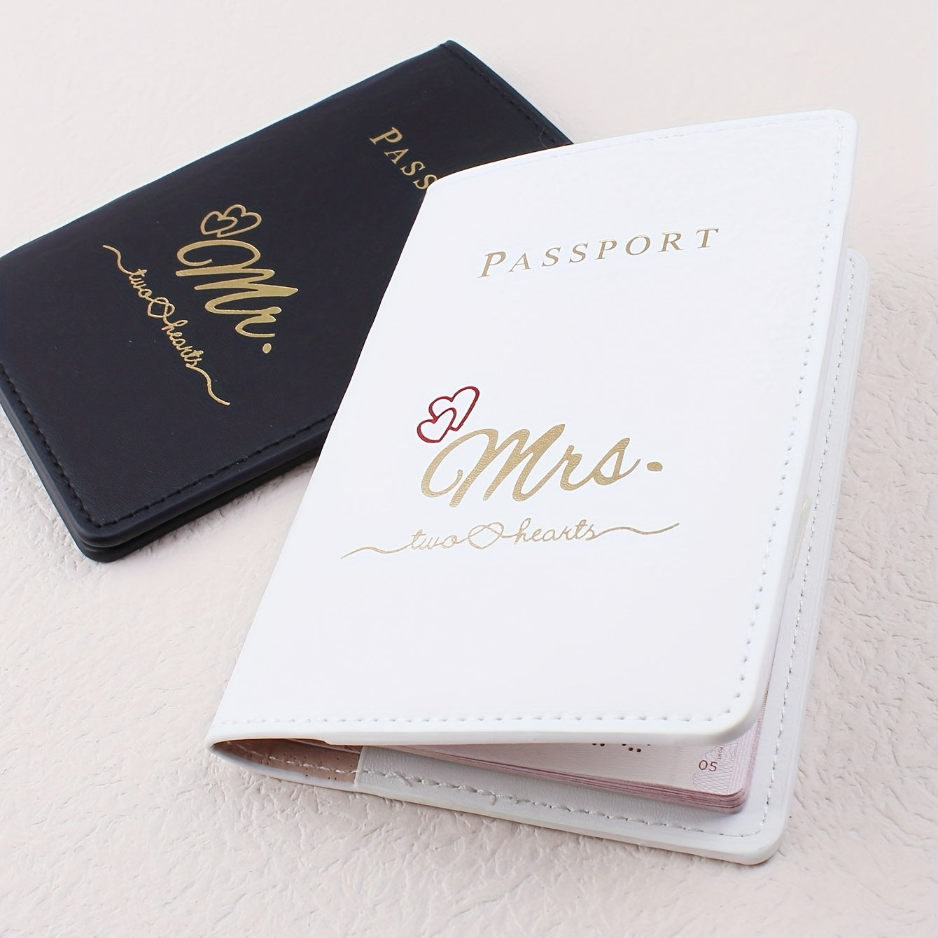 2pcs Mr &Mrs Passport Holder Travel Passport Holder Set