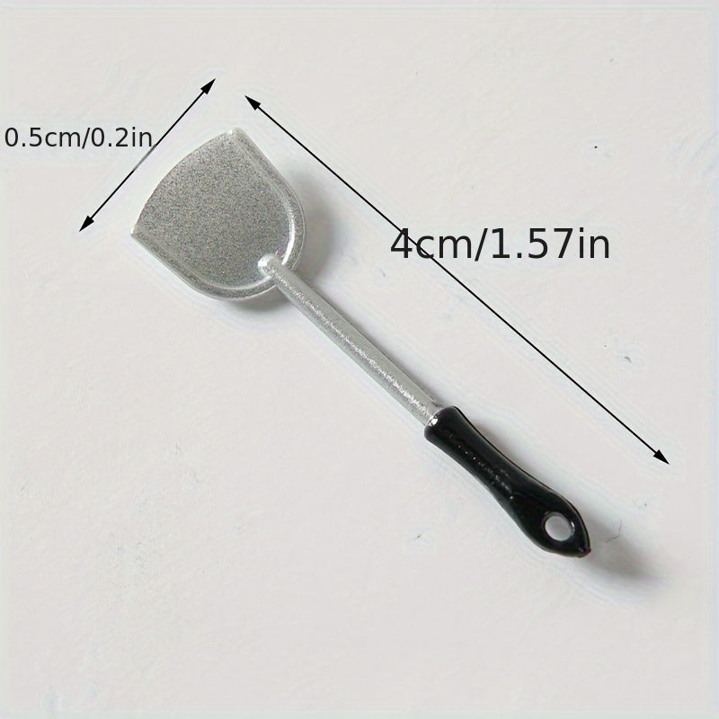 1pc Mini Wok with Spoon Doll Room Kitchen Utensils