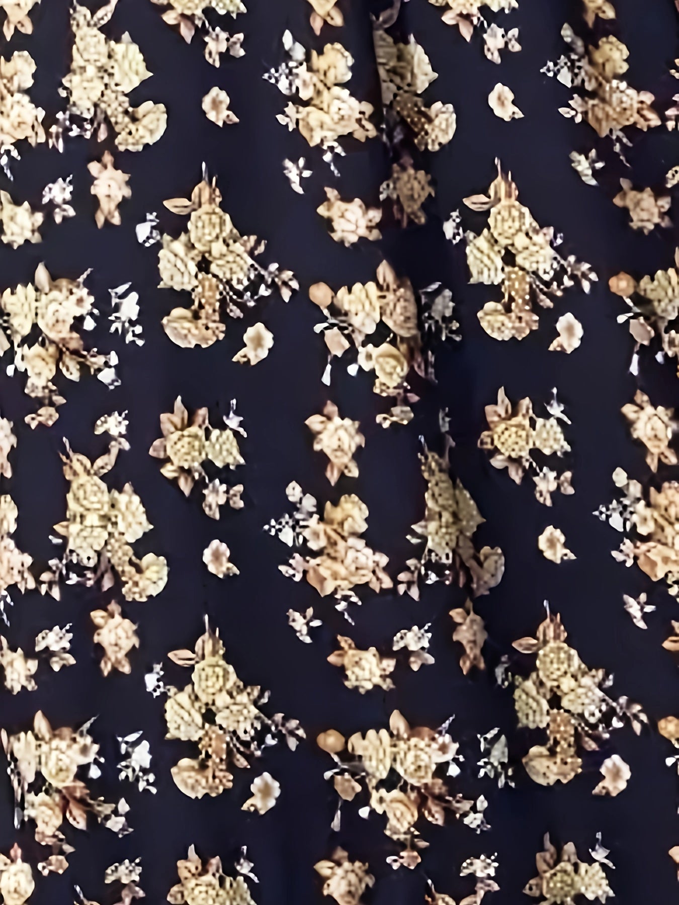  Ditsy Print Lantern Sleeve Maxi Dress