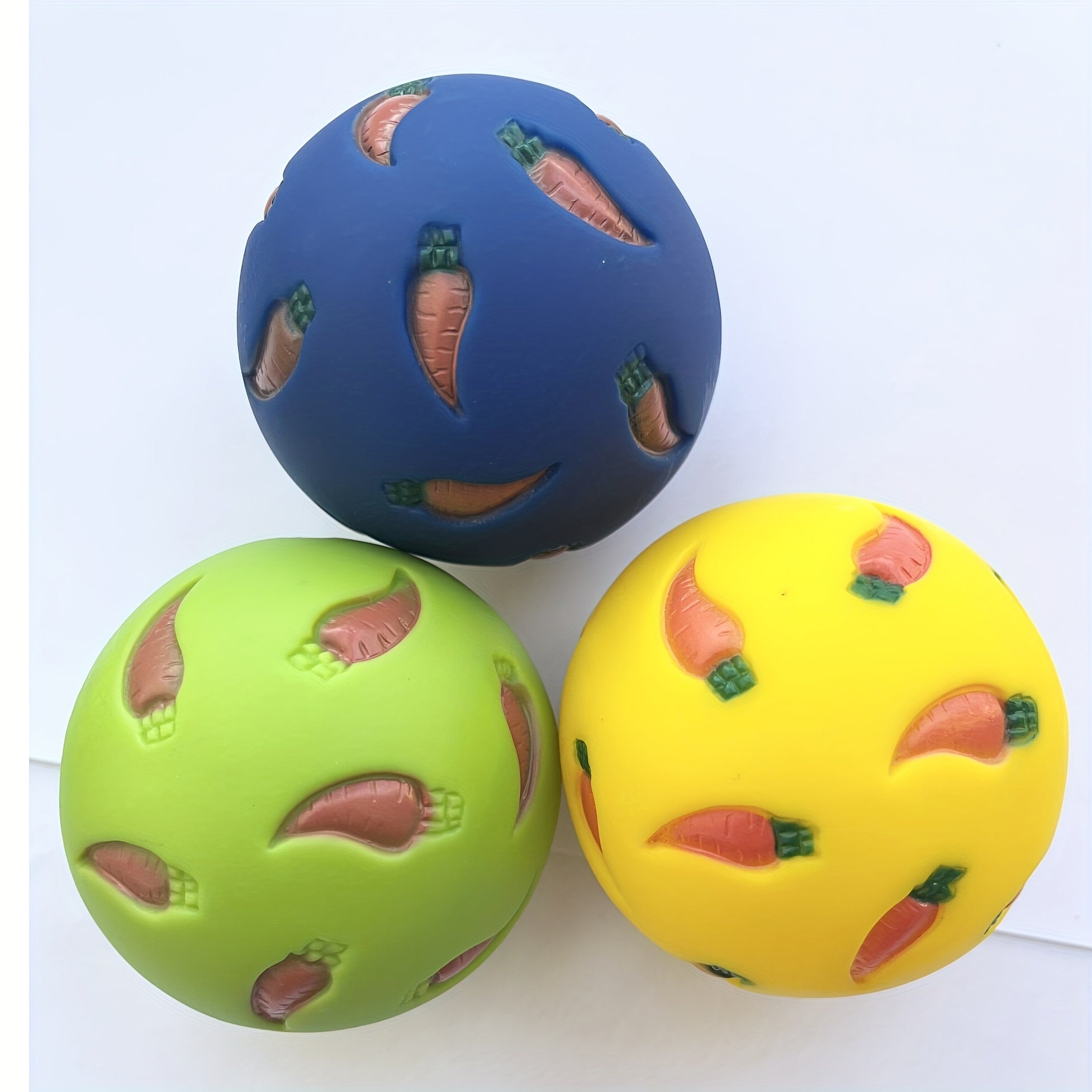 Small Animal Treat Ball Slow Feeder for Rabbits Hamsters