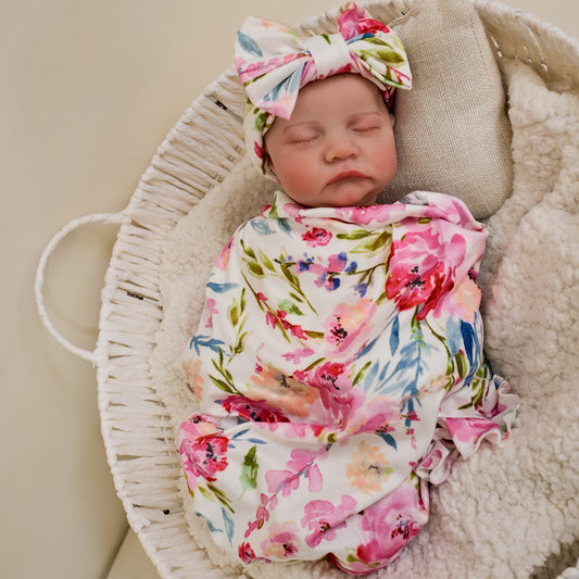 KEKEAIAI 18 Inch Lifelike Youngsters Doll with 3D Skin & Floral Outfit