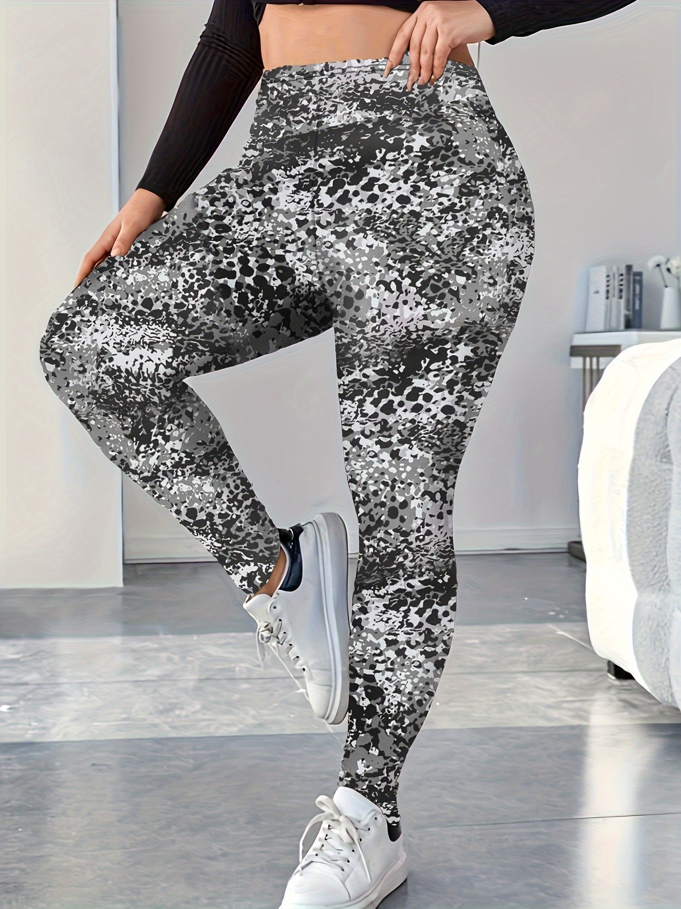 Splash Painting Print High Rise Skinny Trousers