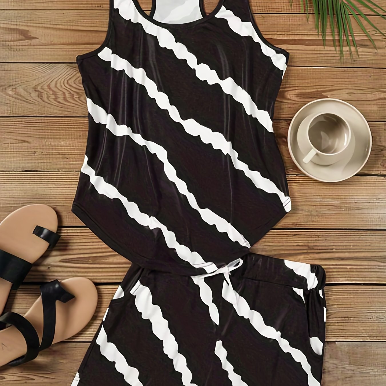 Striped Tank Top & Shorts Set Casual Outfit