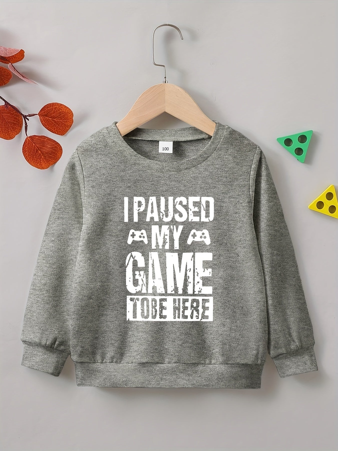 PAUSED MY GAME TO BE HERE Boys Sweatshirt